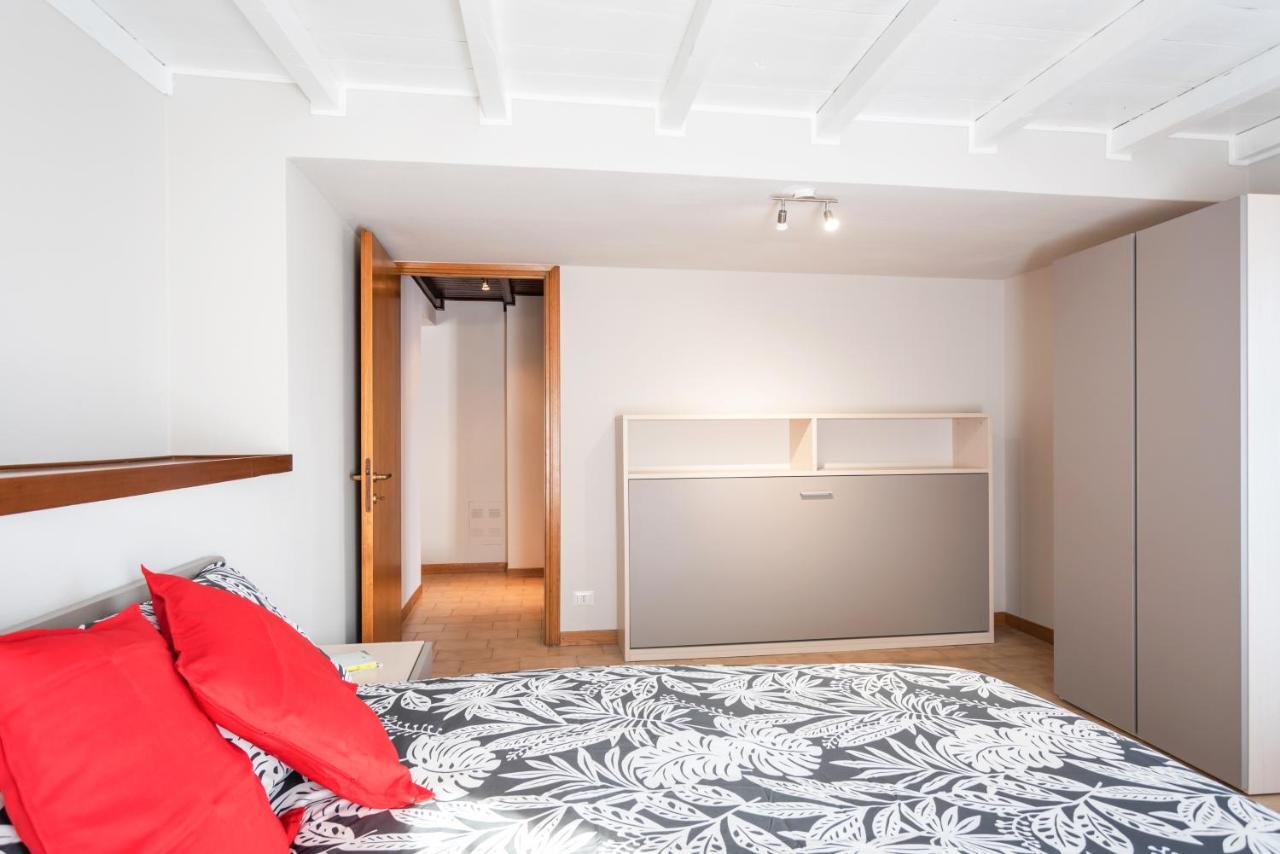Apartmán Le Tre Ninfee Di Pusiano! Free Parking Exteriér fotografie